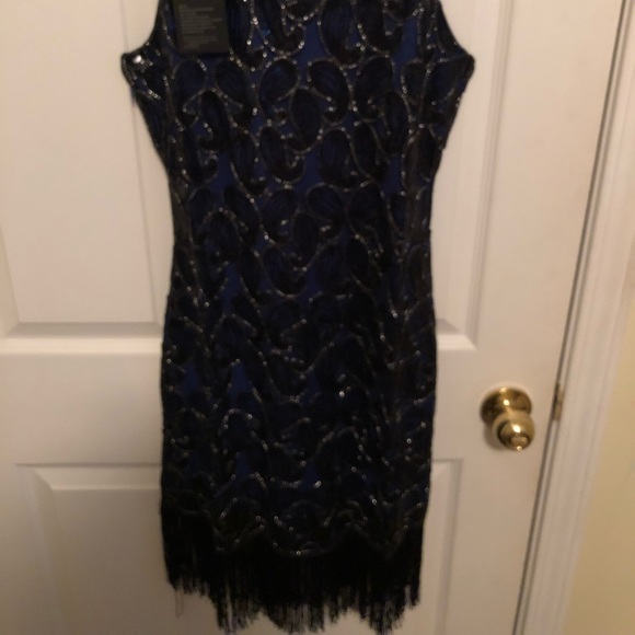 Beautiful Gown - Picture 4 of 4